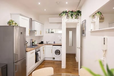 Flat Whitehall in City of Westminster