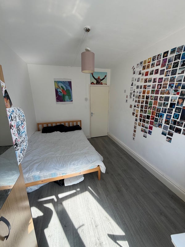 Room Upper Clapton Road in Greater London