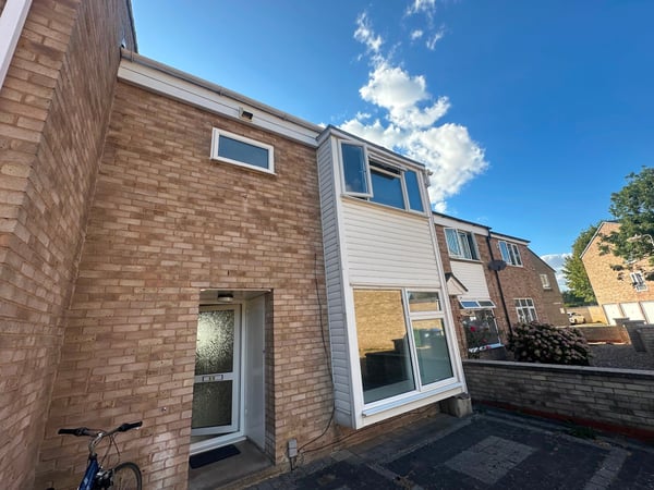 House Mayfield Close in Royal Leamington Spa