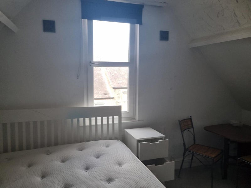Room Wharncliffe Avenue in Wath upon Dearne