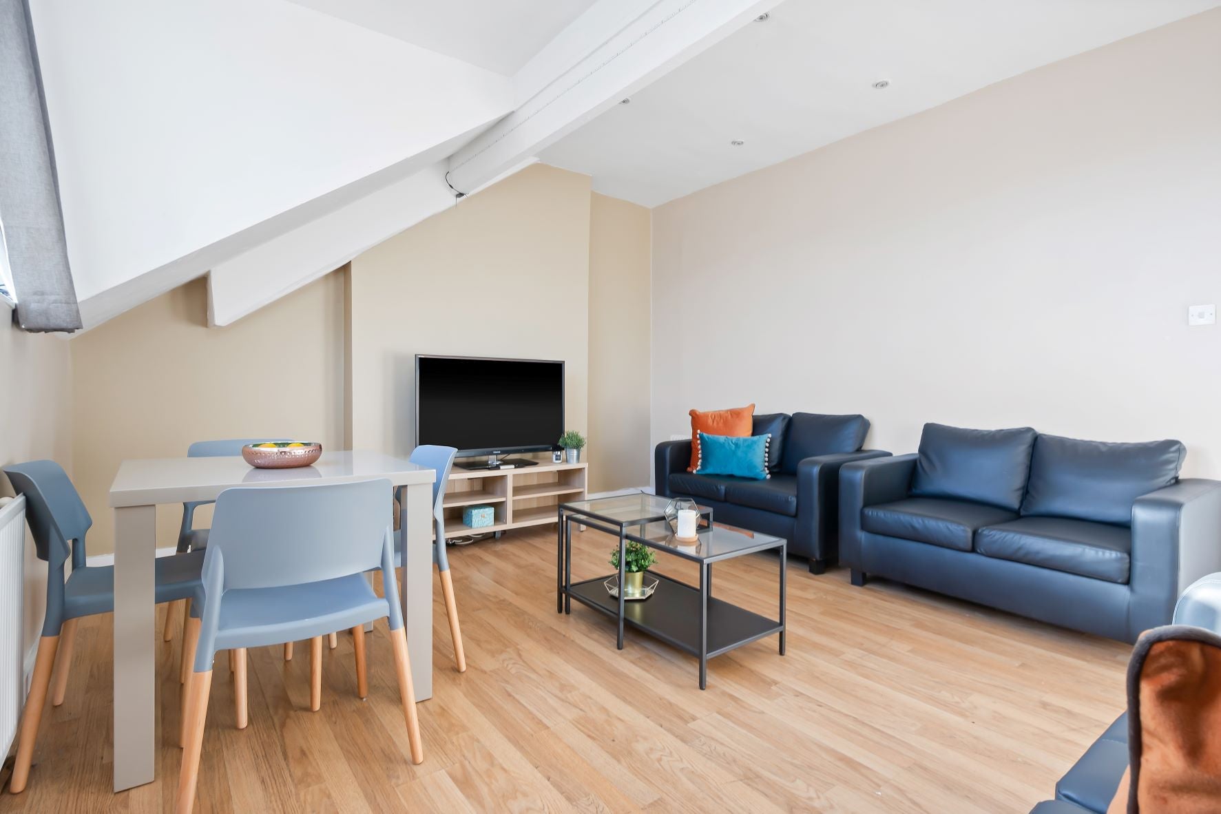 Flat Kelso Road in Leeds