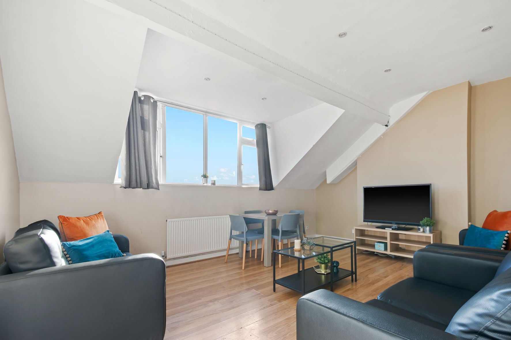 Flat Kelso Road in Leeds