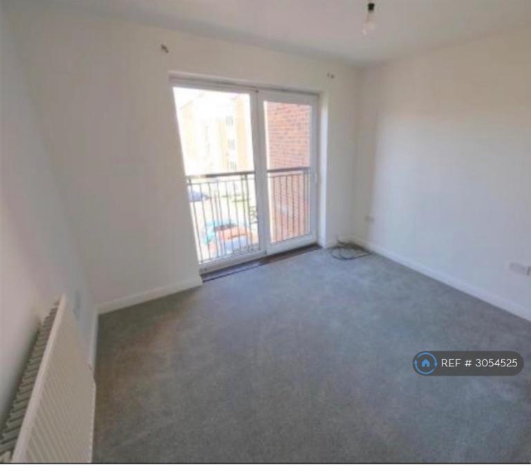 Flat Albert Court in Sunderland