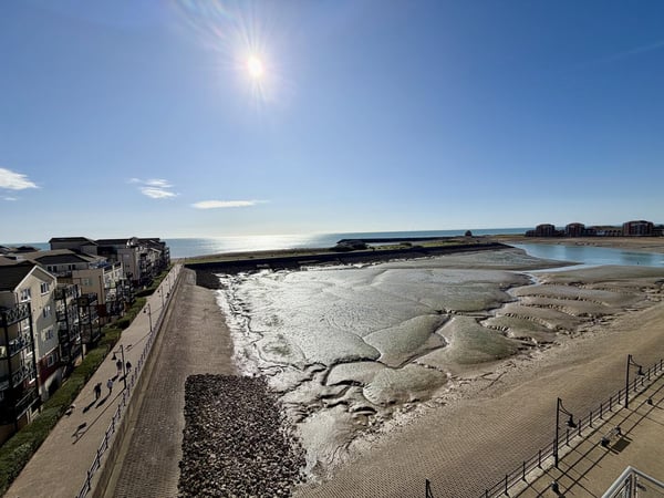 Flat Midway Quay in Eastbourne