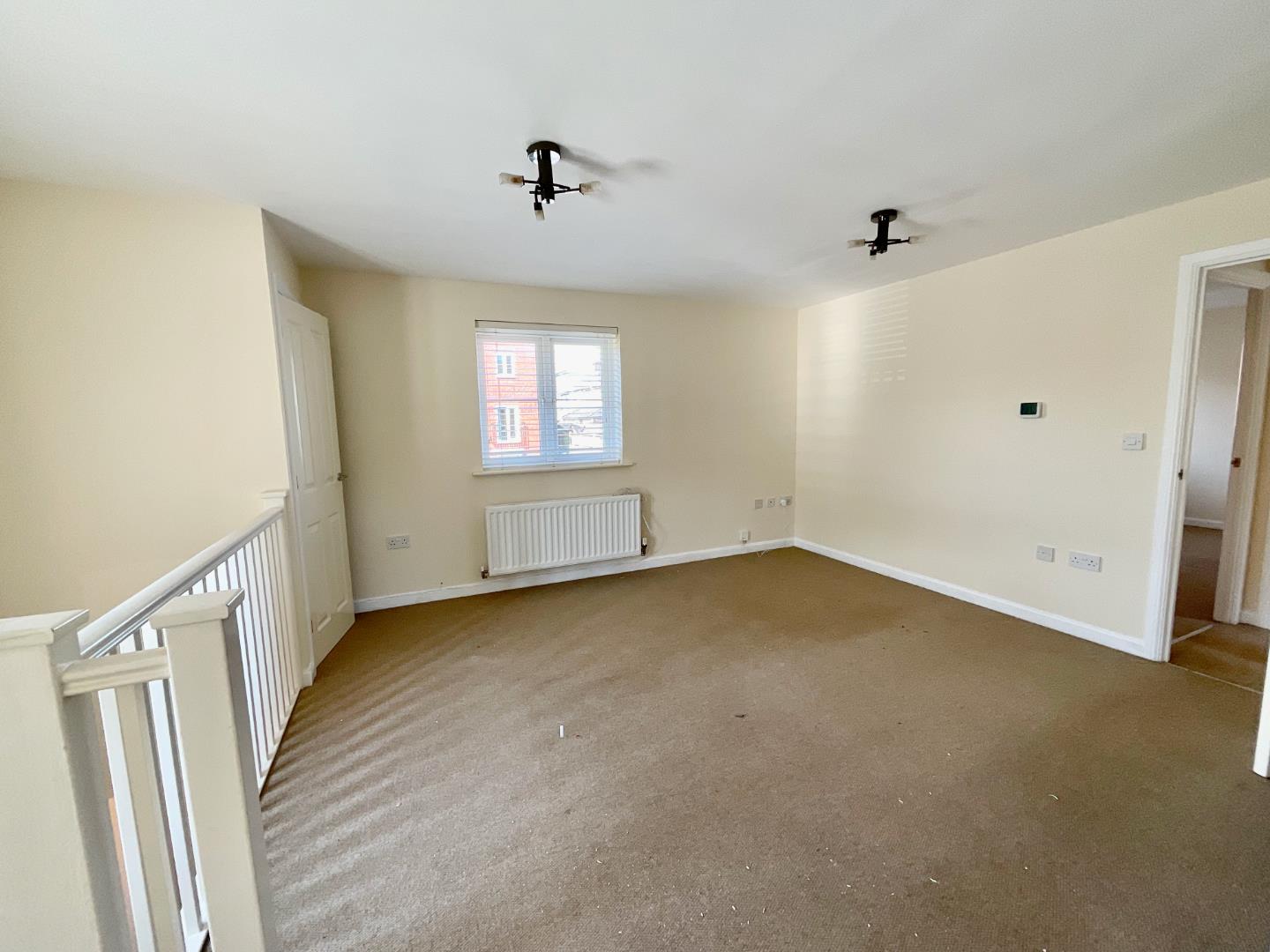 House Snowberry Walk in Bristol