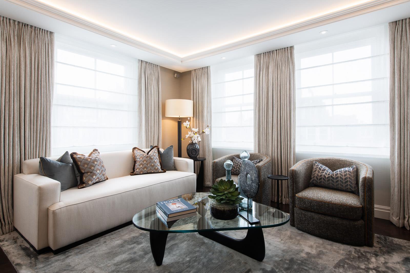 Flat Prince of Wales Terrace in Greater London