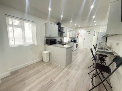 Room Hallam Street in Sandwell