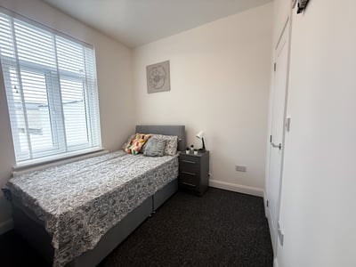Room Hallam Street in Sandwell