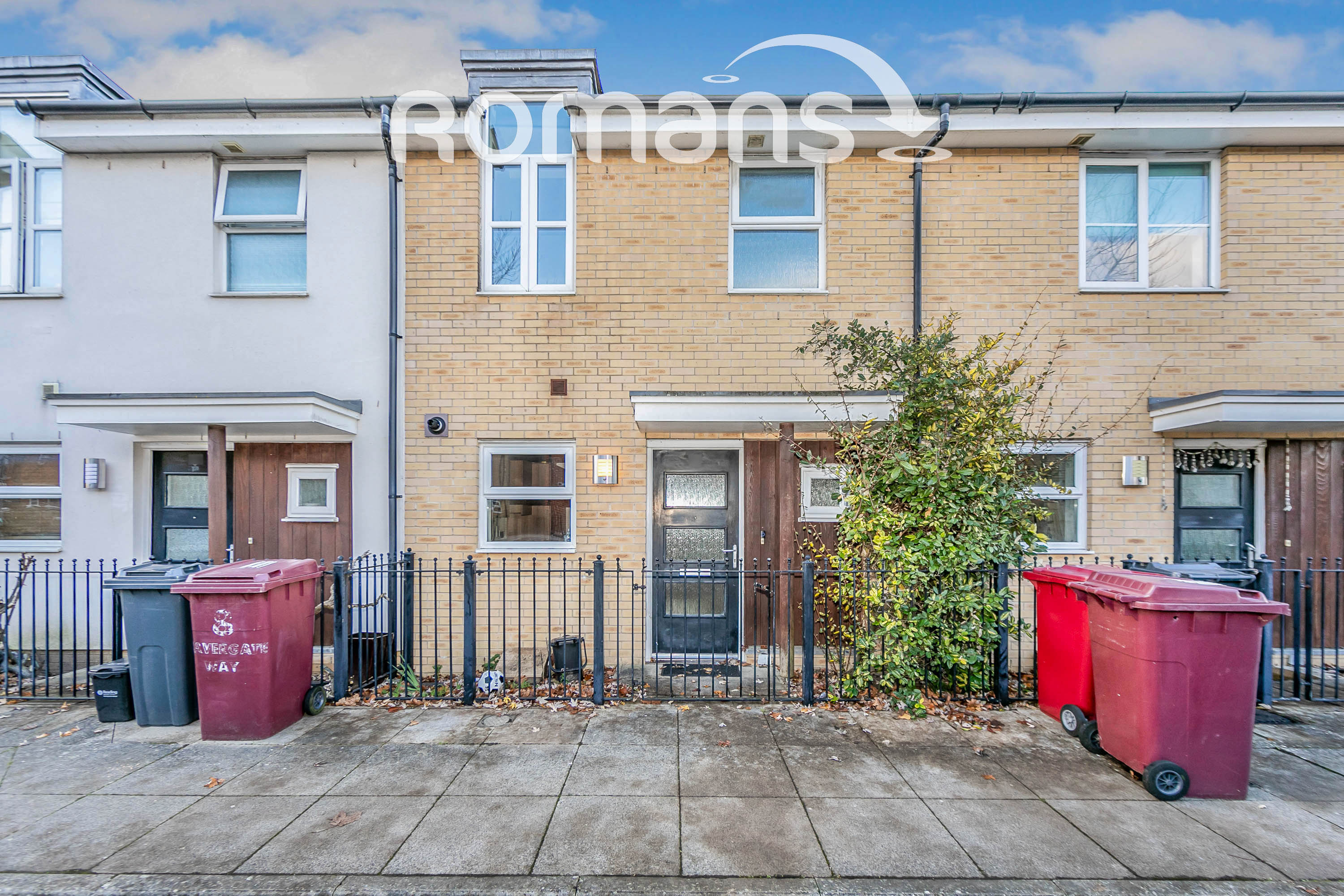 House Havergate Way in Reading