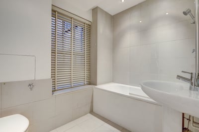 Flat Fulham Road in Greater London