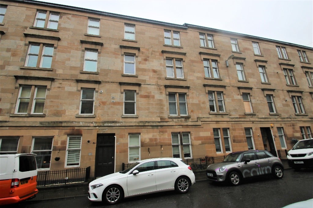 Flat Bathgate Street in Glasgow