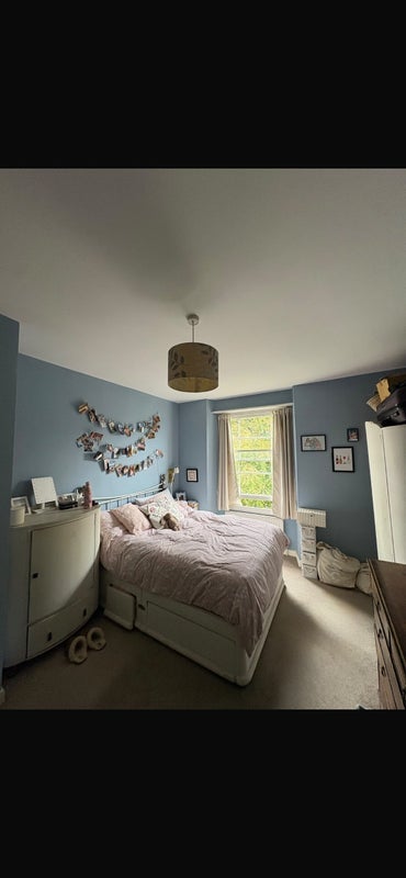 Room Chertsey Road in Bristol