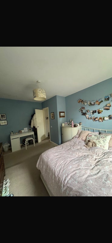 Room Chertsey Road in Bristol