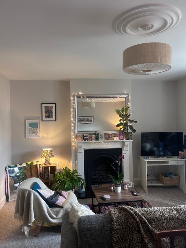 Room Chertsey Road in Bristol