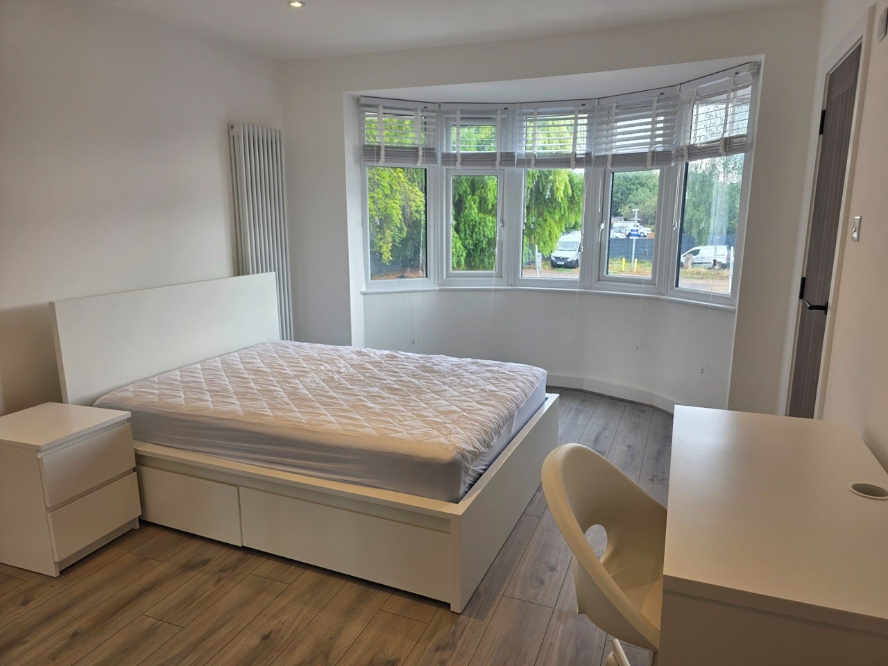 Room Main Road in Greater London