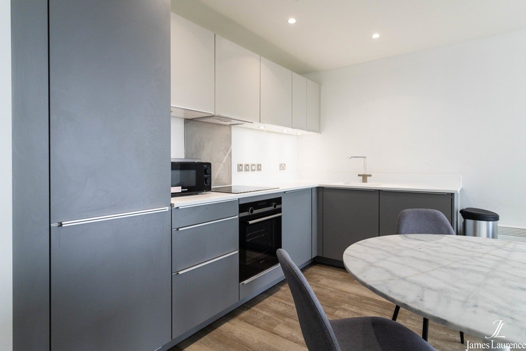Flat Sherborne Street in Birmingham