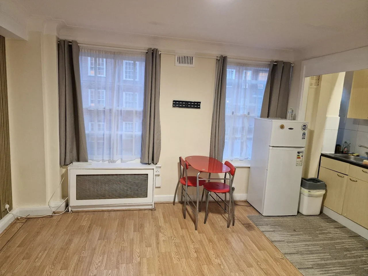 Flat Kendal Street in City of Westminster
