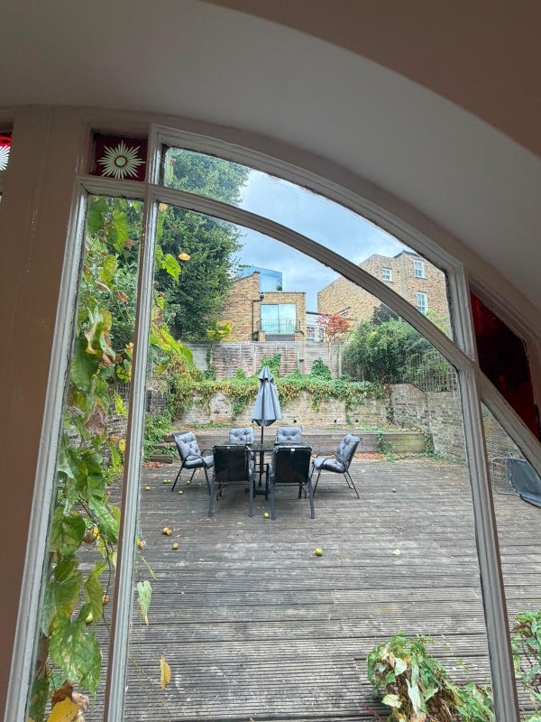 Room Hemingford Road in Greater London
