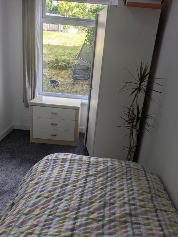 Room Dundee Drive in Glasgow