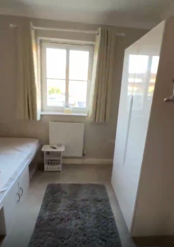 Room Blackfen Road in Greater London