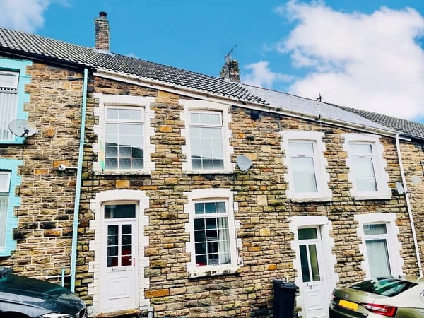 House Evan Street in Treharris
