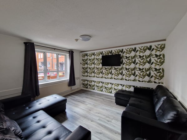 Room Russell Street in Nottingham