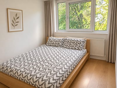 Flat Warltersville Mansions in Greater London