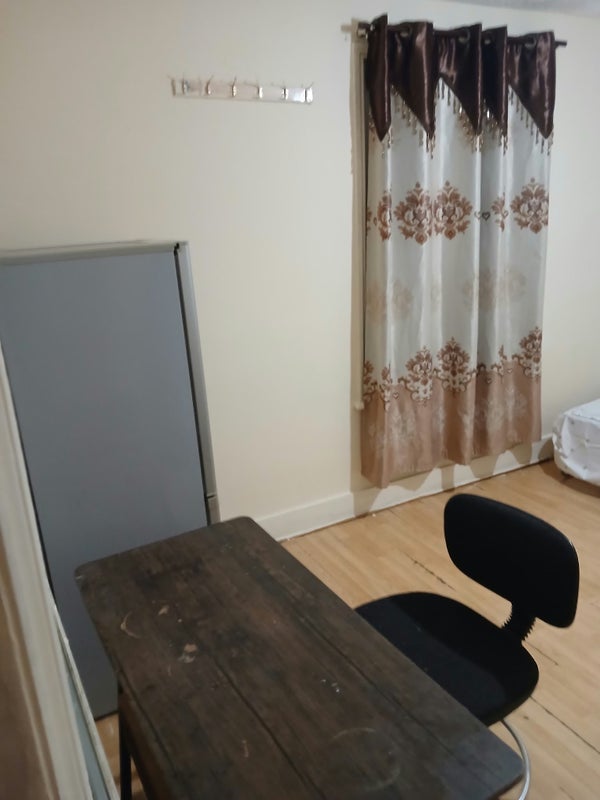 Room Kingsley Road in Greater London
