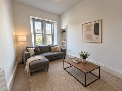 Flat Laurel Place in Glasgow