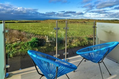 Room Atlantic Close in Treknow