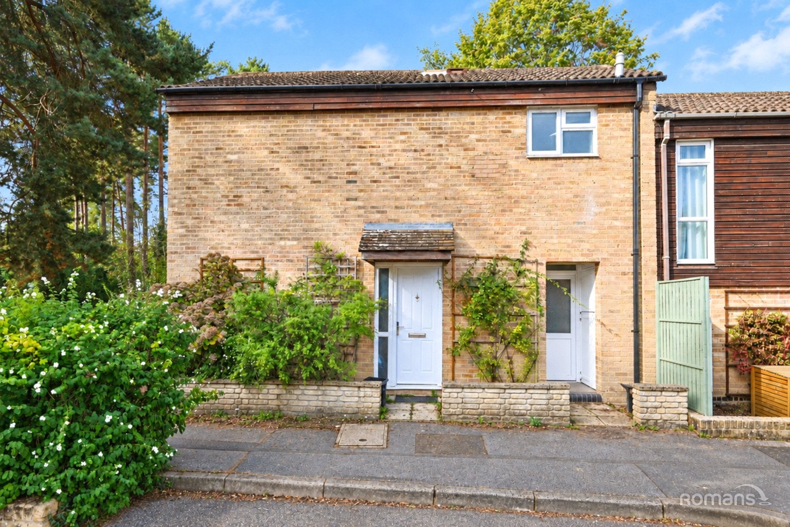 House Pembroke in Bracknell