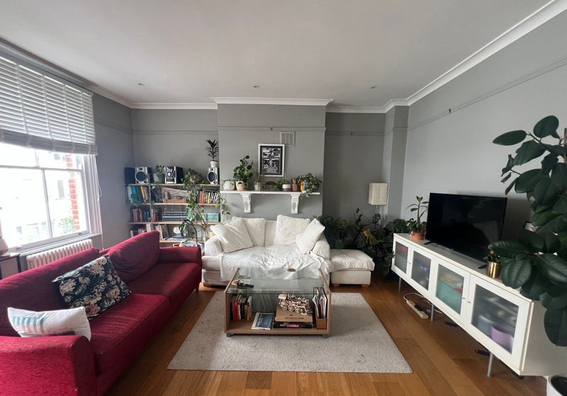 Room Stavordale Road in Greater London