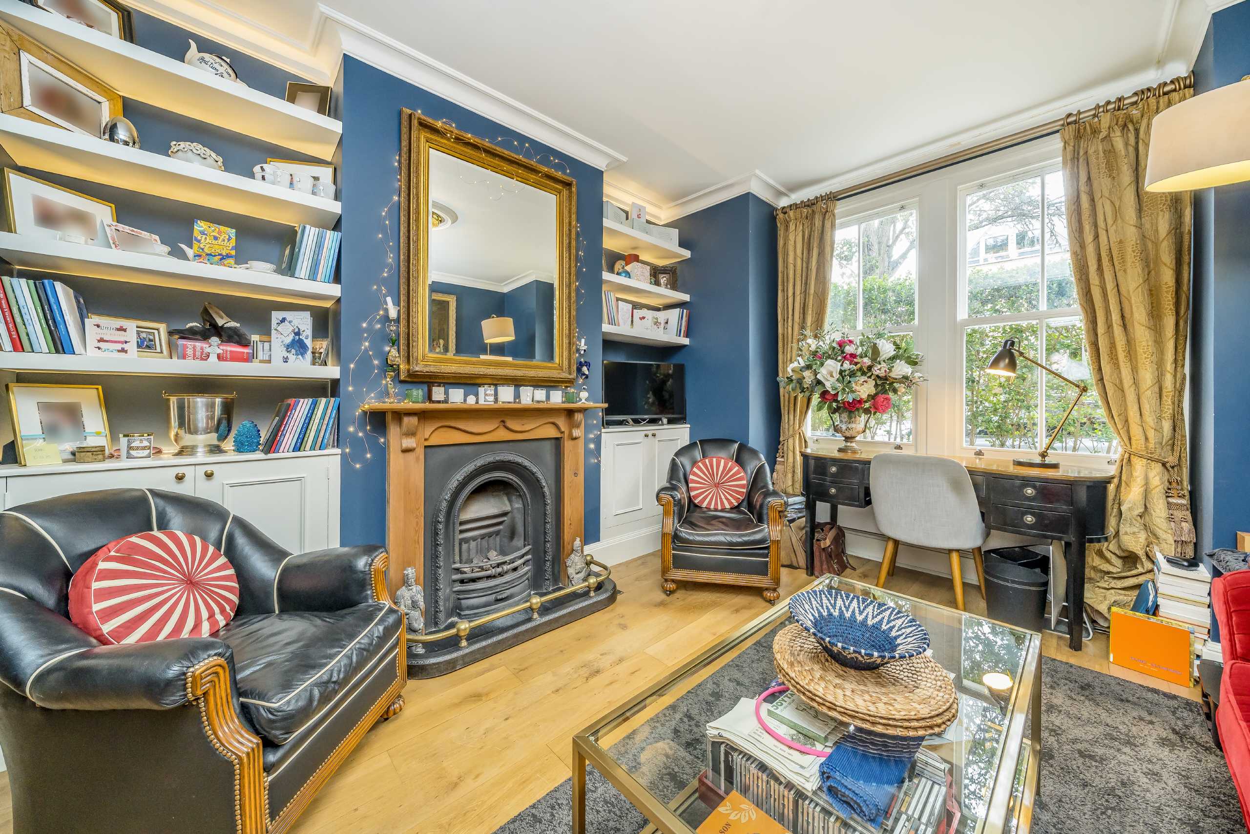House Grove Road in Greater London