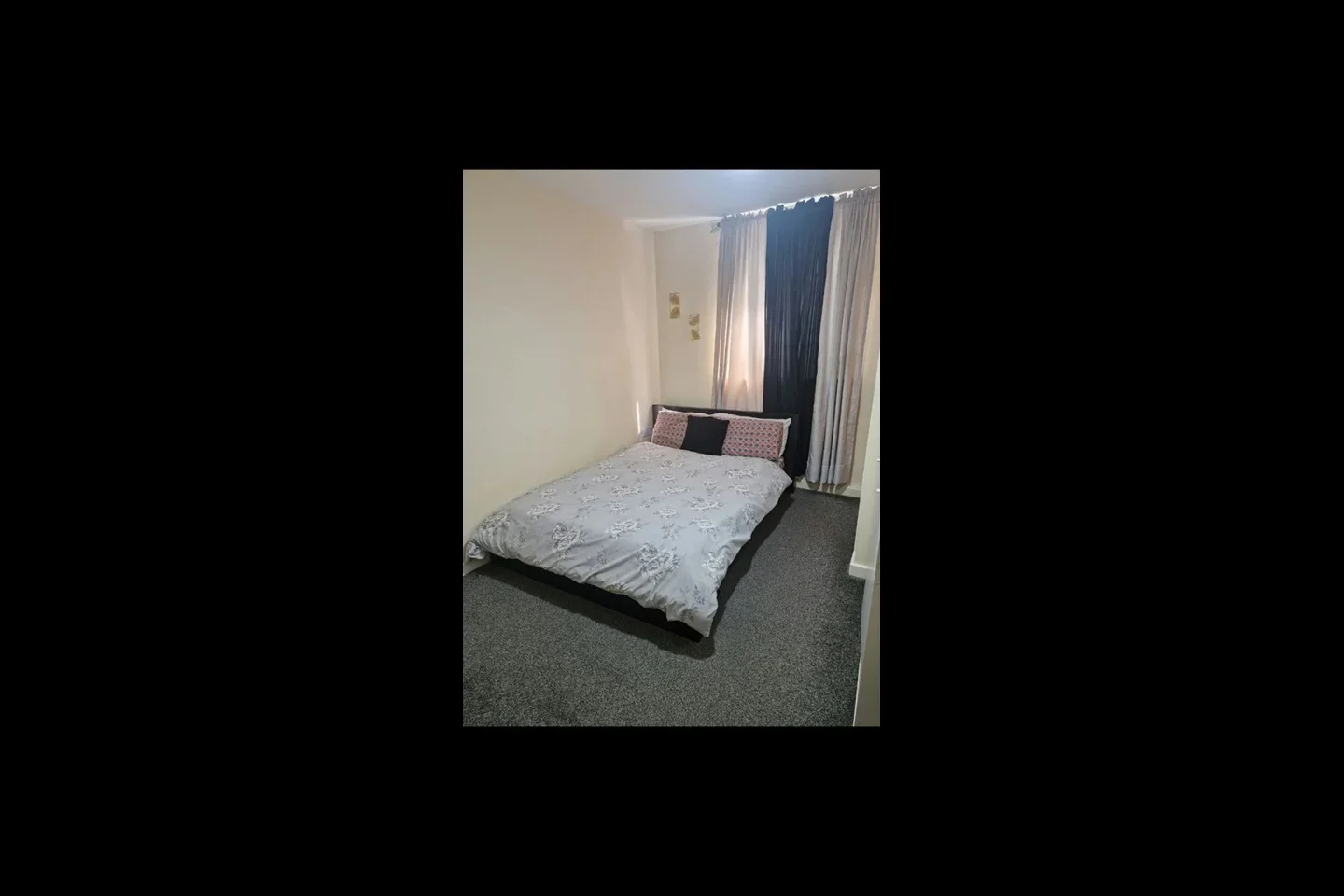 Room Kinglet Close in Greater London