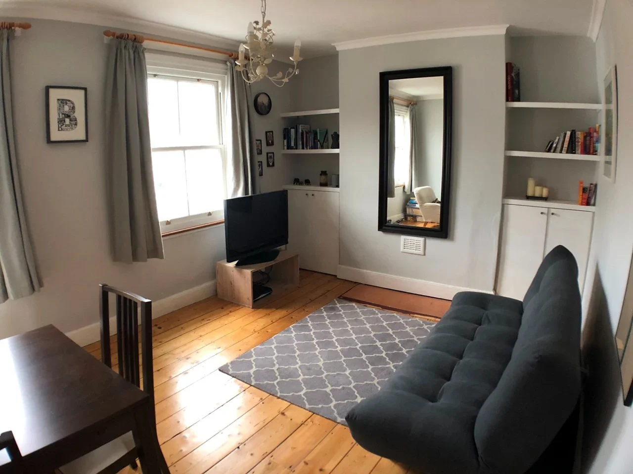 Flat Southolm Street in Greater London