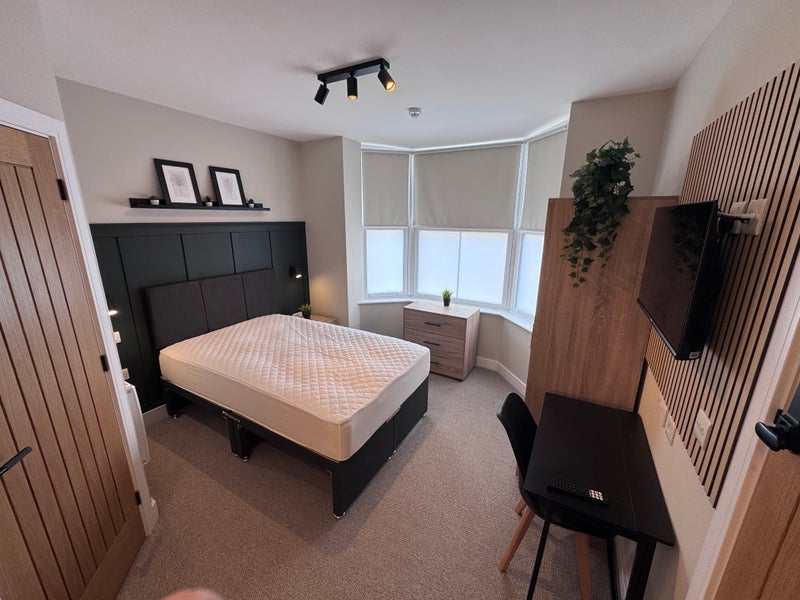 Room Pope Street in Maidstone