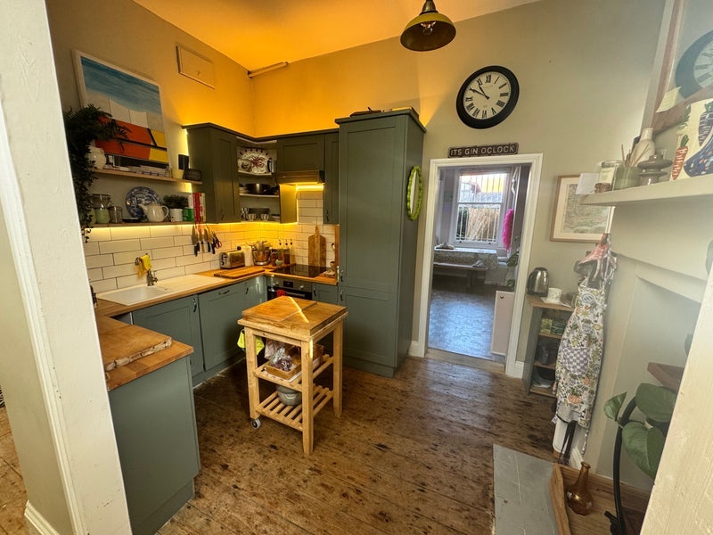 Room Trent Road in Greater London