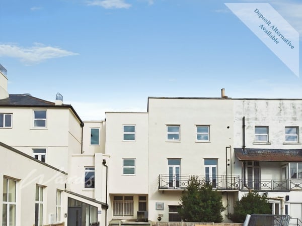 Flat Pleydell Gardens in Folkestone and Hythe District