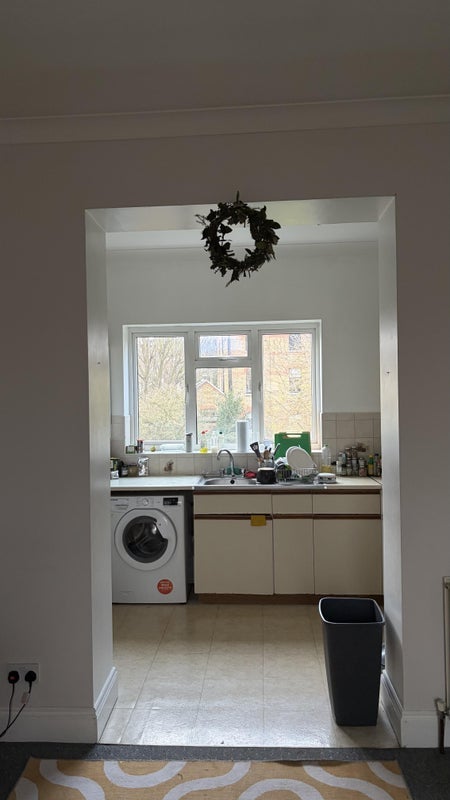 Flat Petherton Road in Greater London