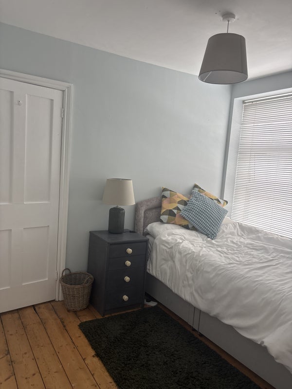 Room Grove Terrace in Penarth