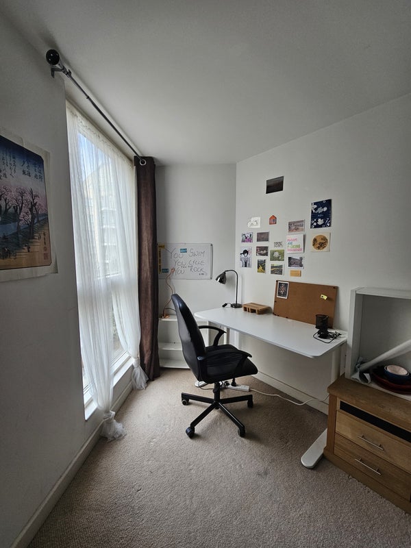 Room Canada Street in Greater London