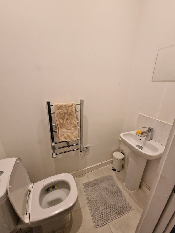 Room Hulton Street in Salford