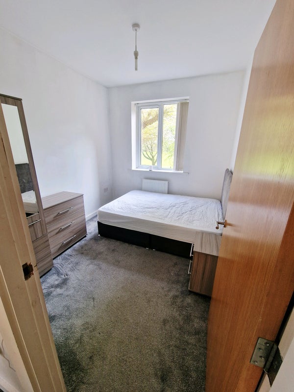 Room Hulton Street in Salford