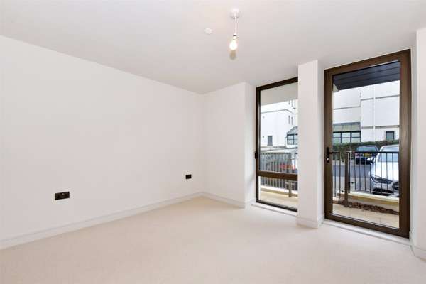 Flat Saint Georges Road in Cheltenham