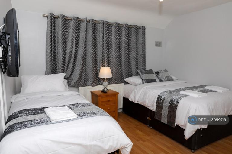 House Perpins Road in Greater London