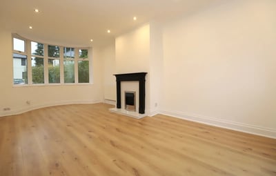 Flat Outwood Road in Radcliffe