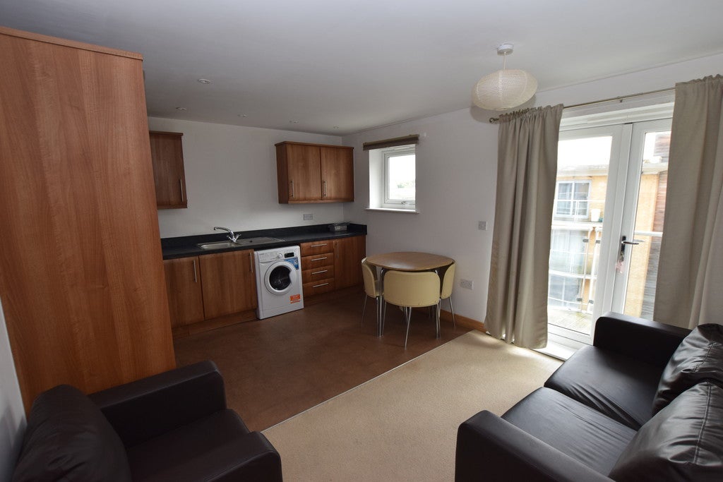 Flat Caelum Drive in Colchester