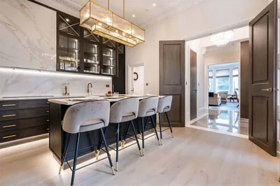 Flat Herbert Crescent in Greater London