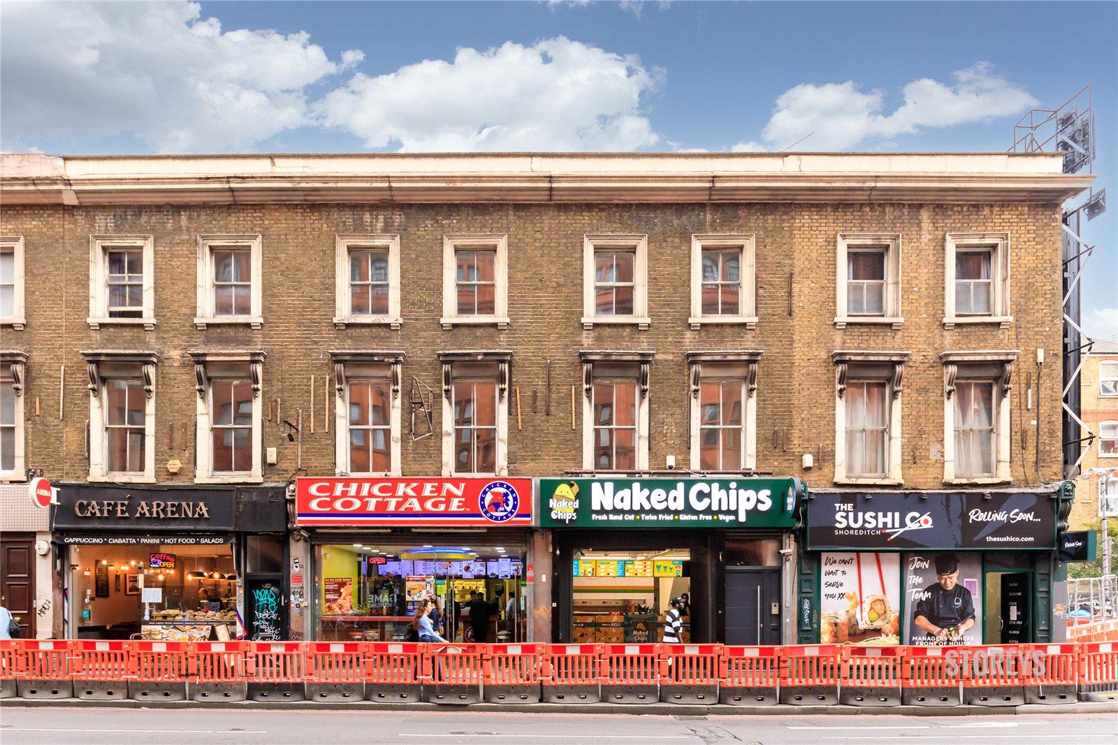 Flat City Road in London