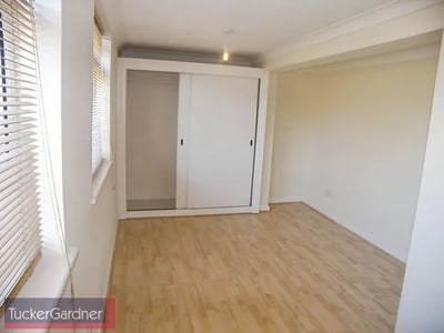 Flat Newnham Street in Ely
